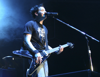 Pierre Bouvier (Simple Plan)